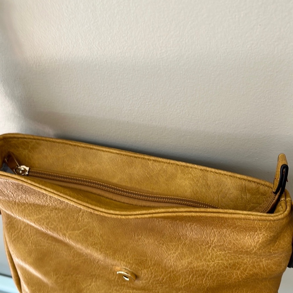 Alyssa vegan leather flap over crossbody handbag purse with tassels. NWT - Picture 10 of 16